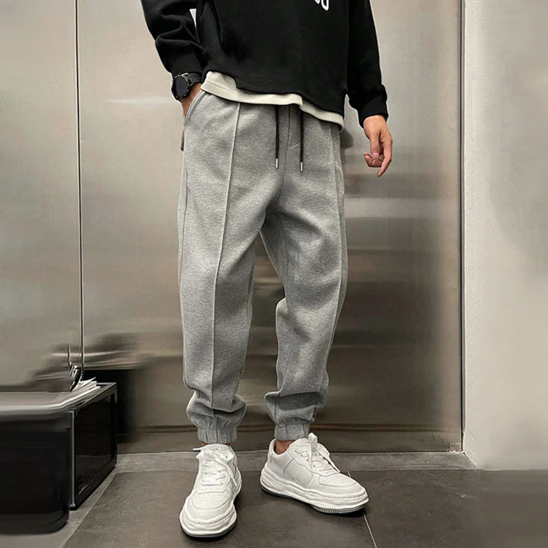 Isaiah | Pantalón jogging contemporáneo y cómodo.
