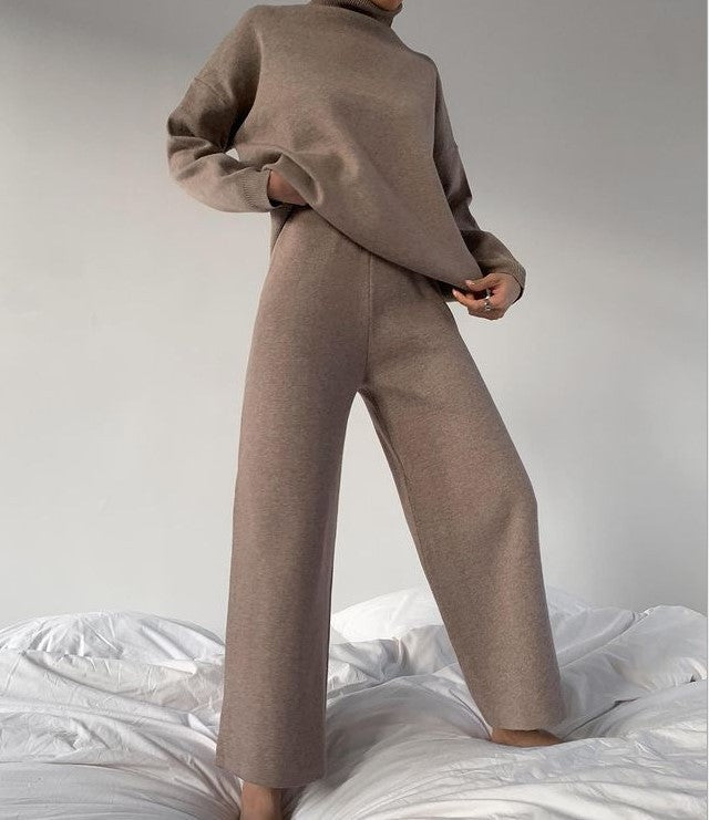 Queralt | Conjunto Elegante y Minimalista de Dos Piezas Mharta Elena para Mujeres