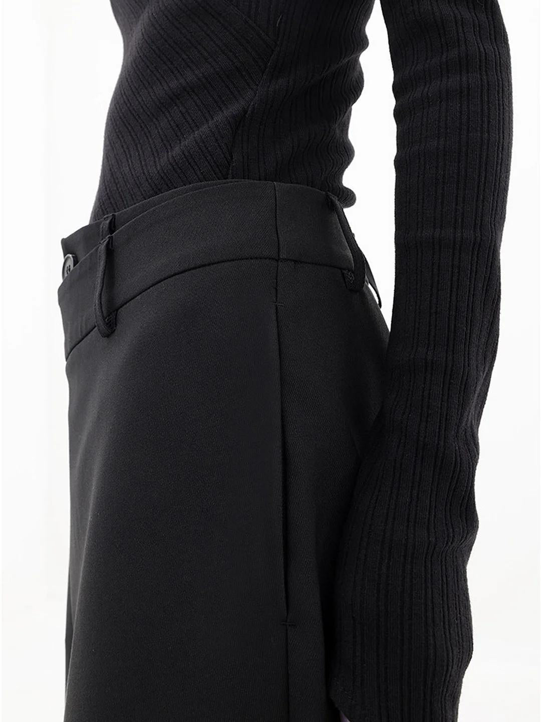 Ambar | Pantalón asimétrico con diseño vanguardista