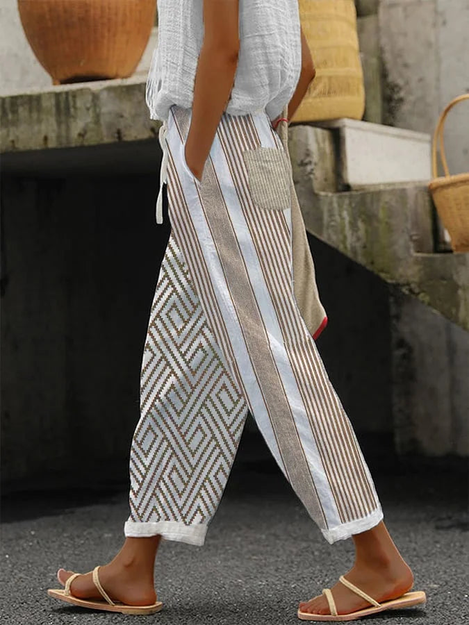Lilian | Pantalón de rayas con botones decorativos
