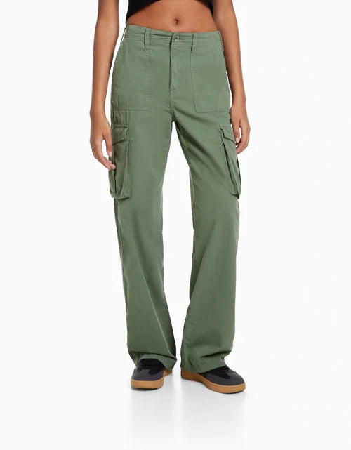 Marina | Pantalón cargo con diseño recto y ajuste perfecto