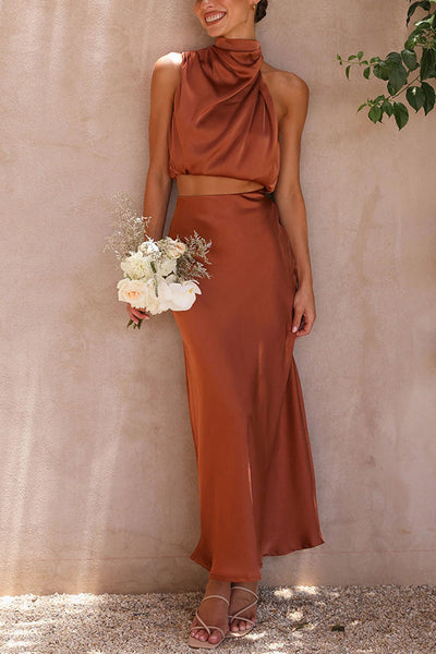 Eva | Conjunto Chic con Falda Larga Elegantemente Estilizada