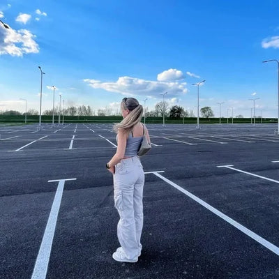 Marina | Pantalón cargo con diseño recto y ajuste perfecto