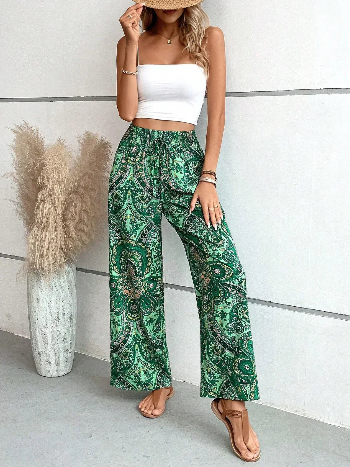 Kiara | Pantalones anchos con estampado moderno y caída fluida