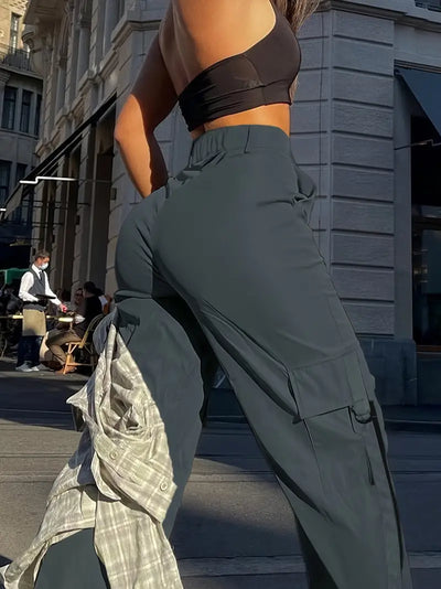 Patricia | Pantalón cargo chic con estilo urbano y moderno