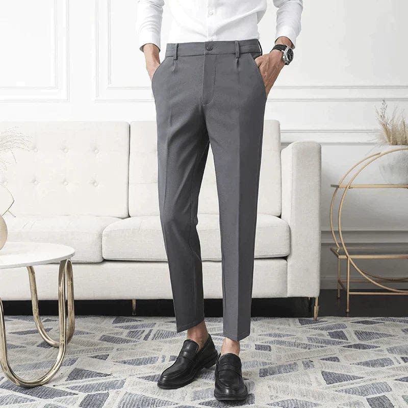 Adam | Pantalones de traje ajustados para ocasiones formales.