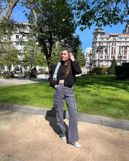 Marina | Pantalón cargo con diseño recto y ajuste perfecto