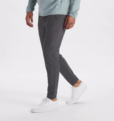 Daniel | Pantalones con elastano y ajuste casual.
