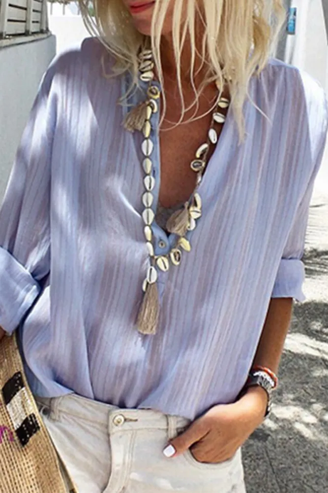 Mireya | Tops con cuello en V y botones a rayas de Street