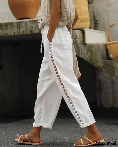 Pantalón Naomi con Elegantes Bolsillos y Detalles de Encaje